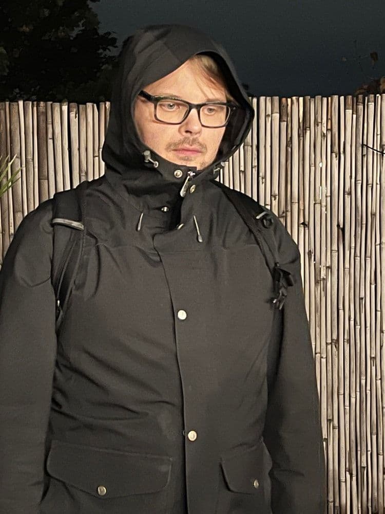 Minä Lontoossa tyhjä katse